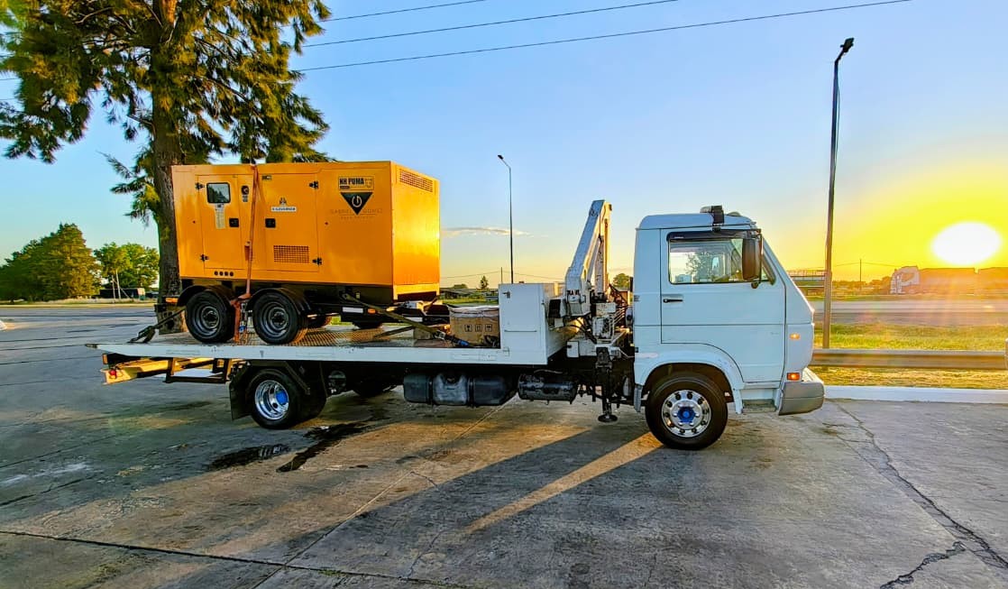 Grupo Electrógeno New Holland en fábrica industrial